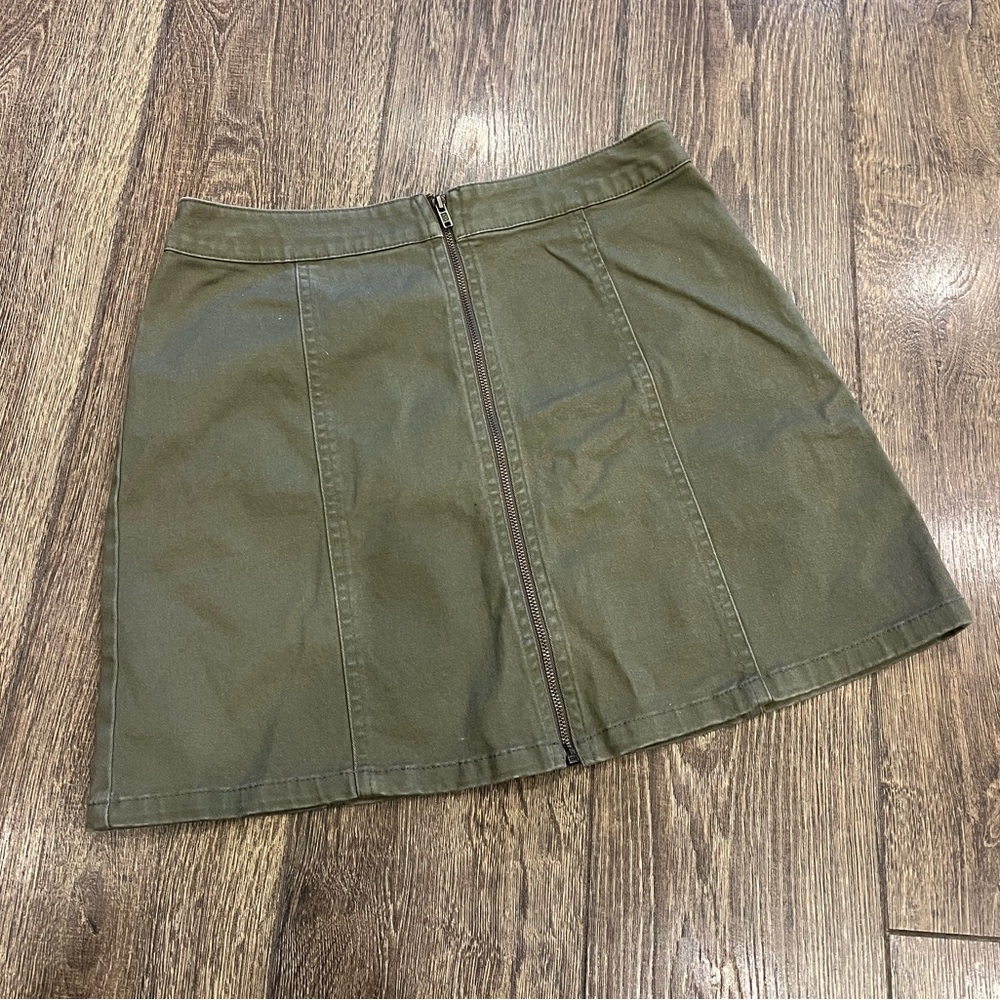 Forever 21 Army Green Mini Skirt Front Zipper